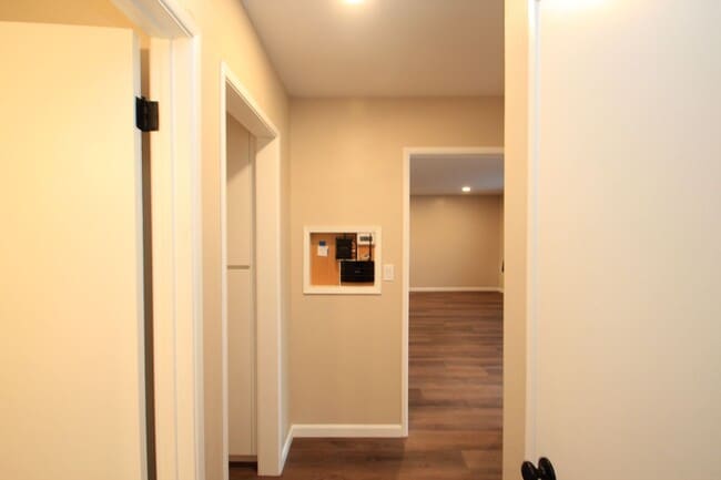 Building Photo - Charming 3-Bedroom Home with Spacious Layo...