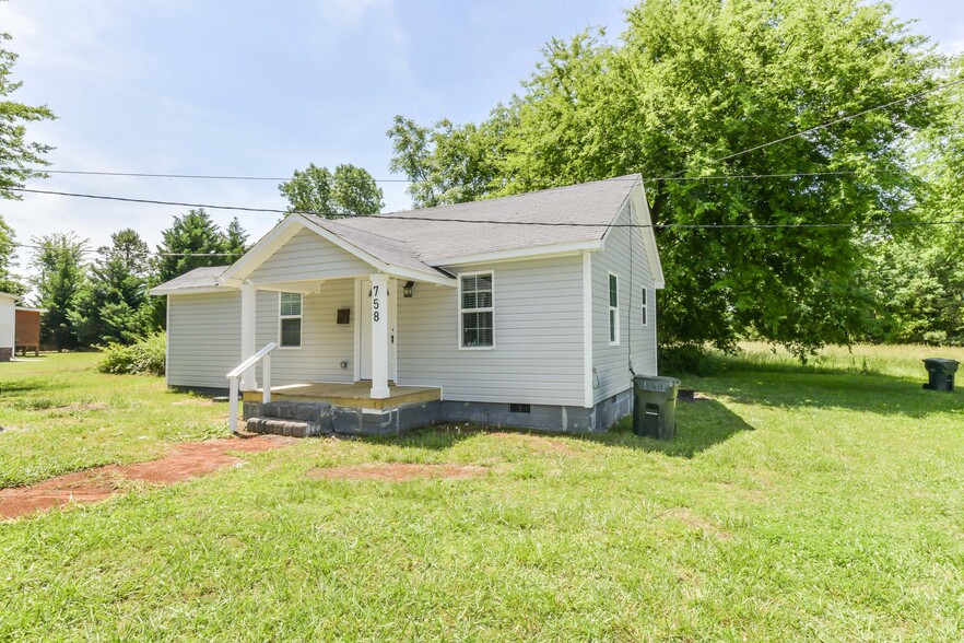 Building Photo - 758 Tigler Ct