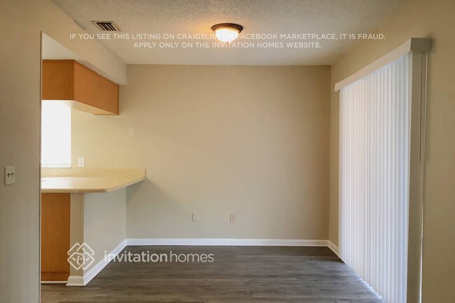 Building Photo - 4038 Forecast Dr