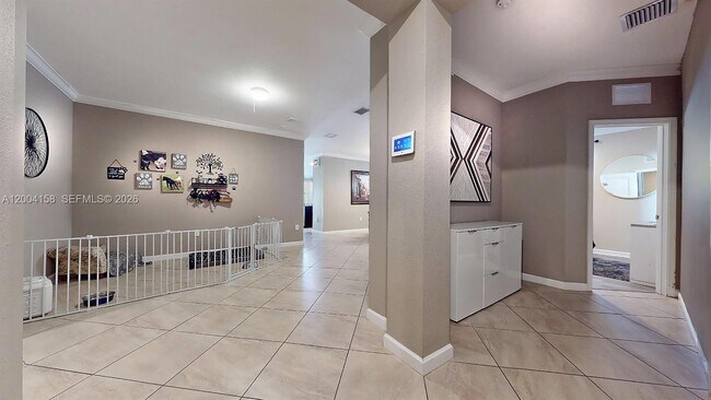 Building Photo - 154 SE 23rd Terrace