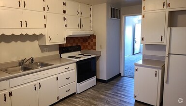 Building Photo - 2 Bedroom 1 Bathroom Apartment Home in Arvada