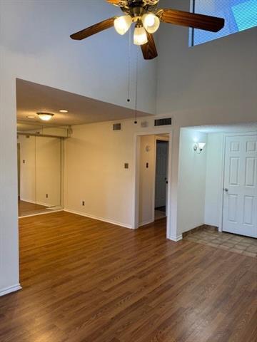 Building Photo - 16301 Ledgemont Ln