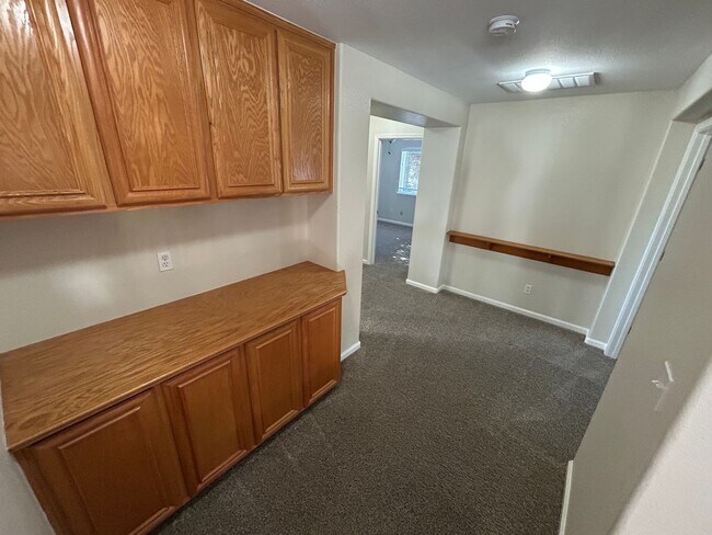 Building Photo - Spacious 4 Bed 3 Bath Home in Garin Community