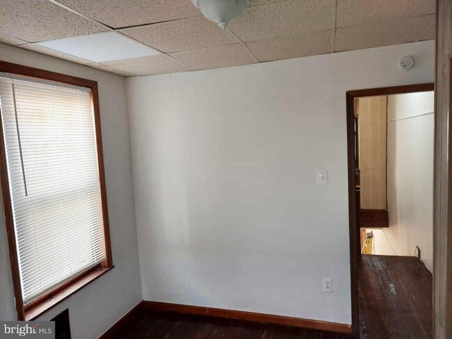 Building Photo - 659 E Clearfield St