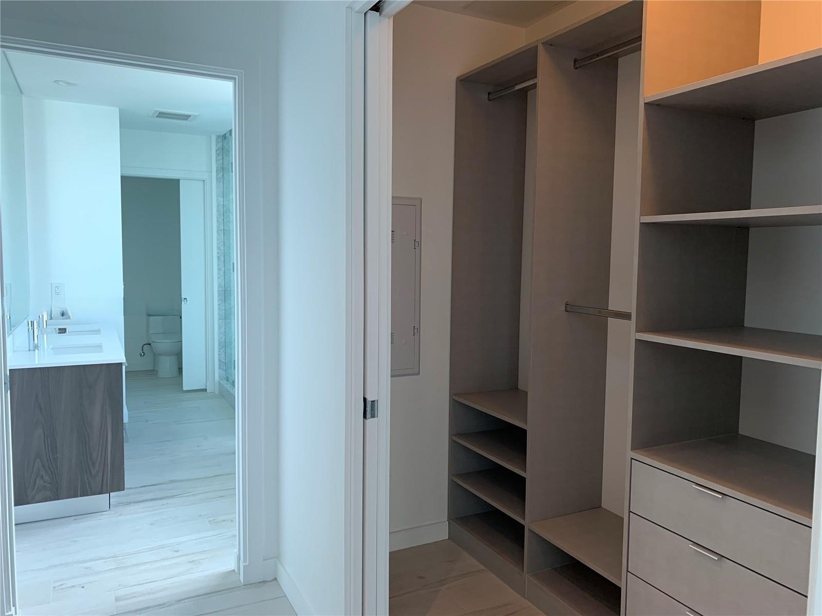 Building Photo - 480 NE 31st