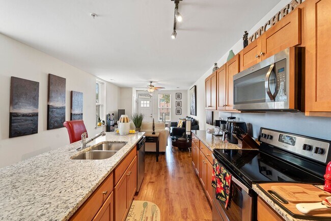 Building Photo - The Fountain Square Apartments