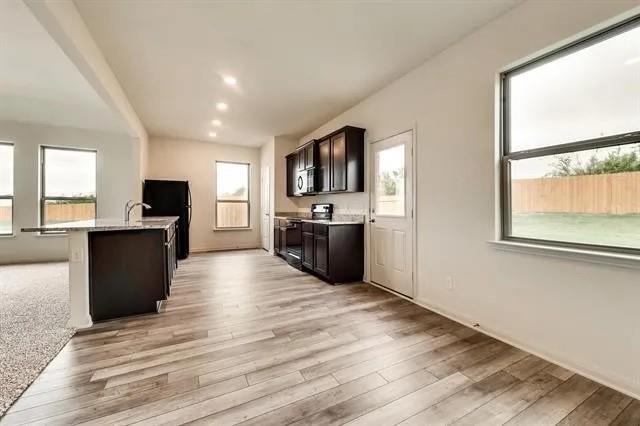 Building Photo - 2030 Belmont Dr