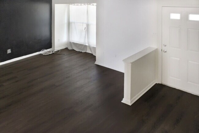 Building Photo - 4406 Eagle Ct