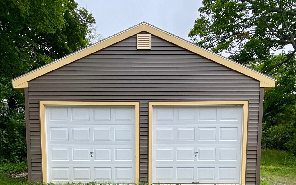 Building Photo - 71 Arsenal St