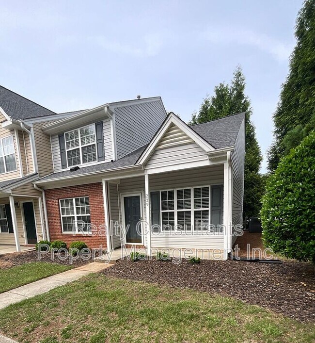 Building Photo - 239 Bridford Downs Dr