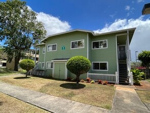Building Photo - $2200, 2BR/1BA/2PKG Mililani (Mililani Parkway) - Great Location - townhome with A/C