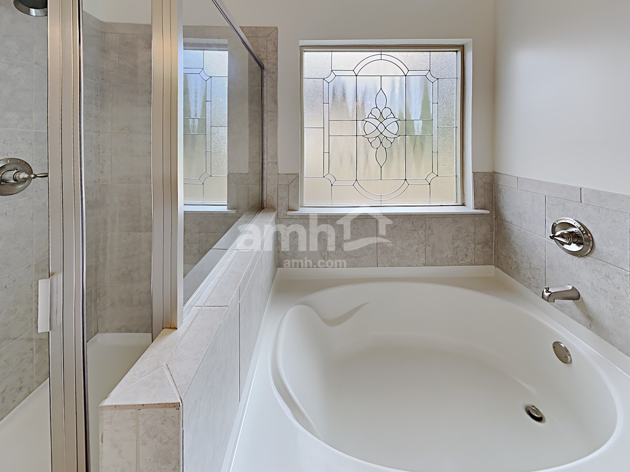 Building Photo - 260 Deodar Ln