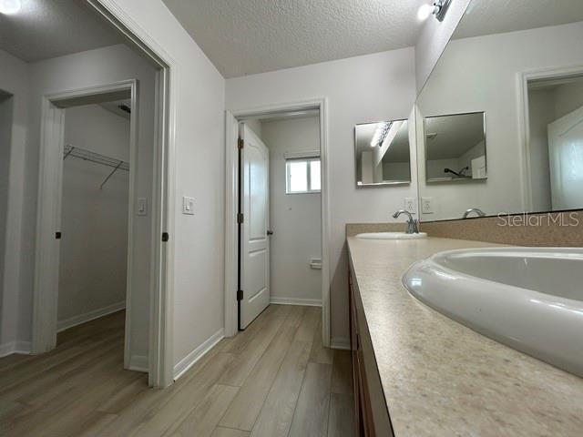 Building Photo - 1221 Priory Cir