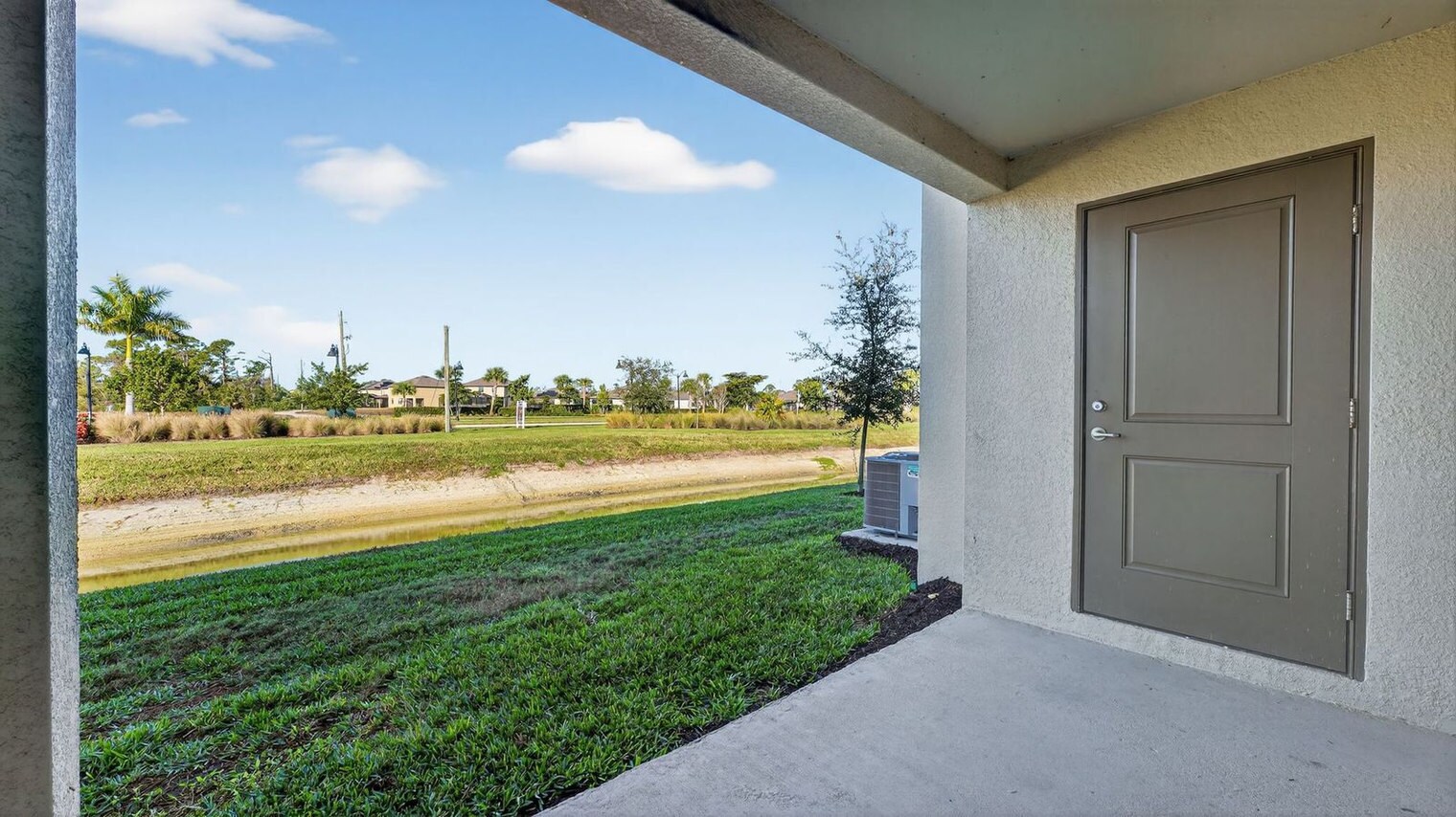 Building Photo - 2020 Vista Ln