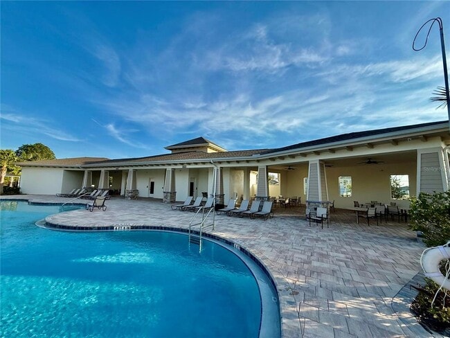 Building Photo - 32514 Weathered Oak Dr