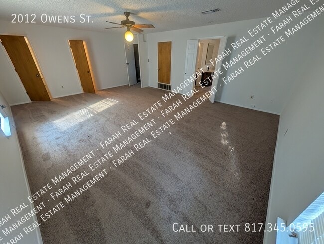 Building Photo - 2012 Owens St