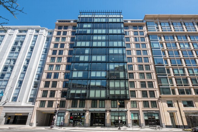 Building Photo - 1133 14th St NW