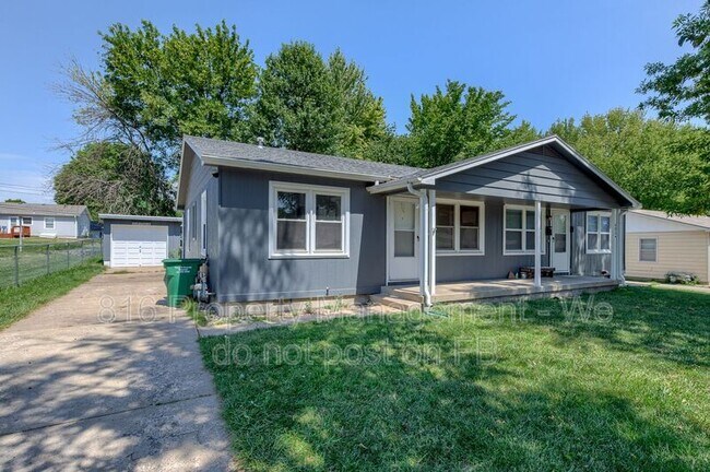 Building Photo - 602 SE 5th St