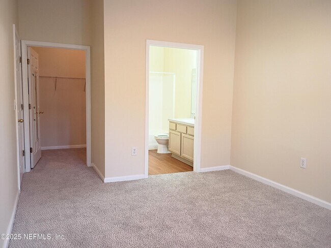 Building Photo - 6106 Maggies Cir