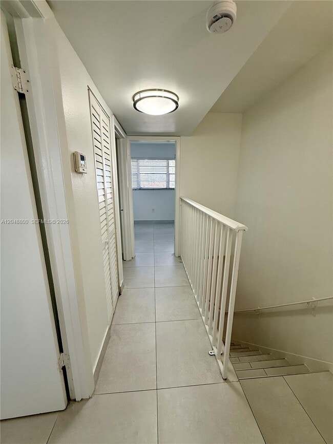Building Photo - 20 SW 108th Ave