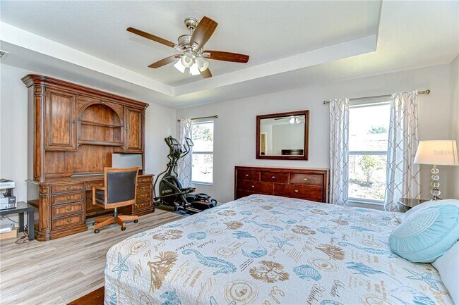 Building Photo - 6731 Castle Green Pl