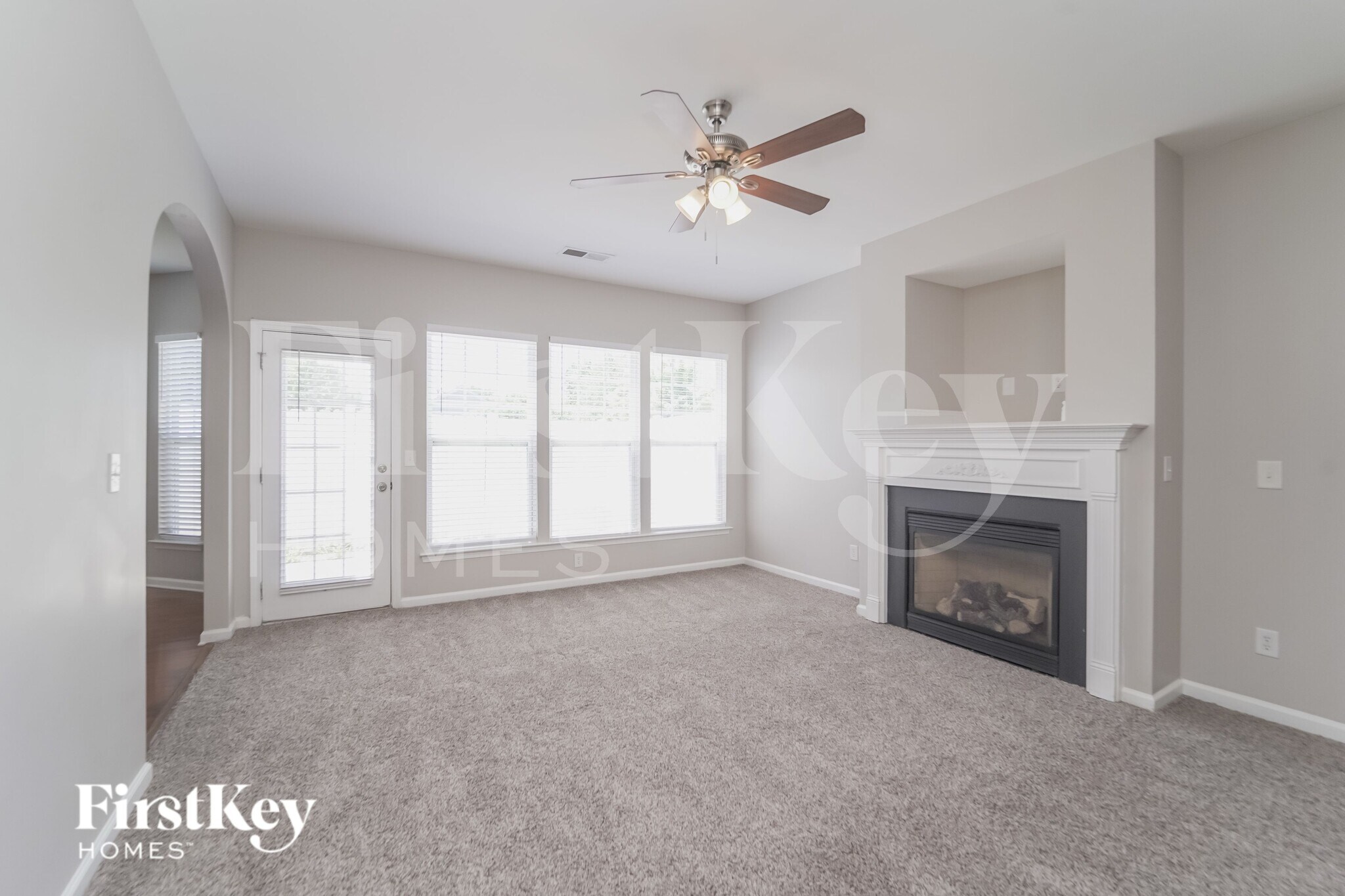 Building Photo - 9508 Long Hill Dr