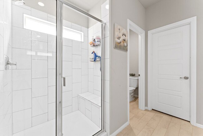 Building Photo - 7118 Adenium Rd