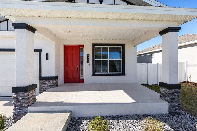 Building Photo - 6366 SW 77th Ave