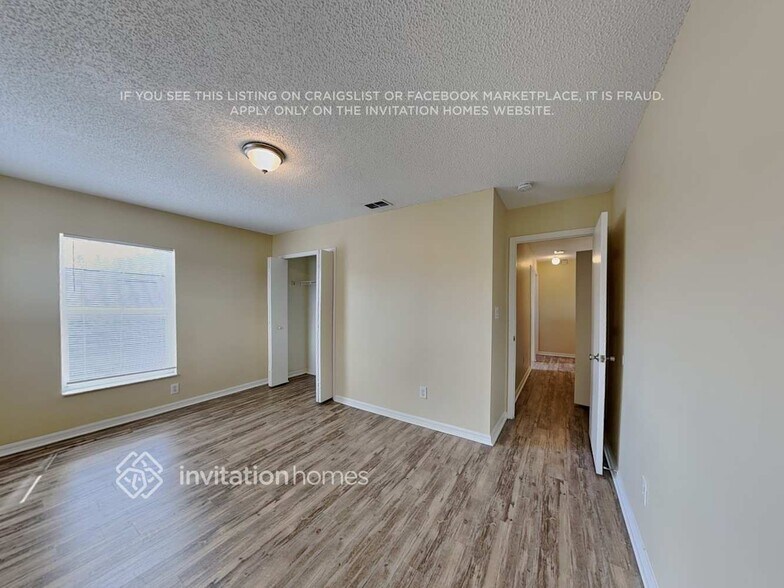 Building Photo - 835 McLean Ct