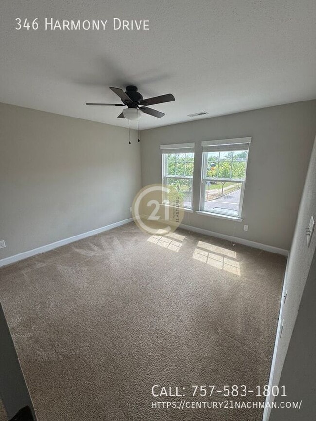 Building Photo - 346 Harmony Dr