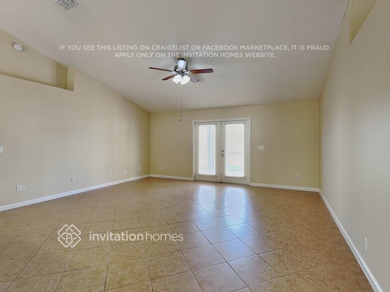 Building Photo - 9600 Saragossa St