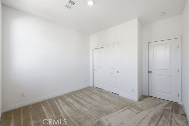 Building Photo - 158 Restore