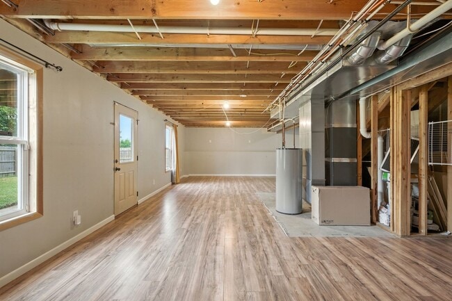 Building Photo - Beautiful Single Family Home, Sutter Woods...