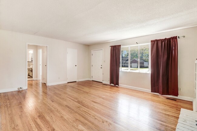 Building Photo - 1711 Rose St