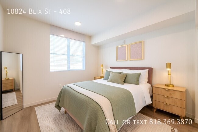 Building Photo - 10824 Blix St