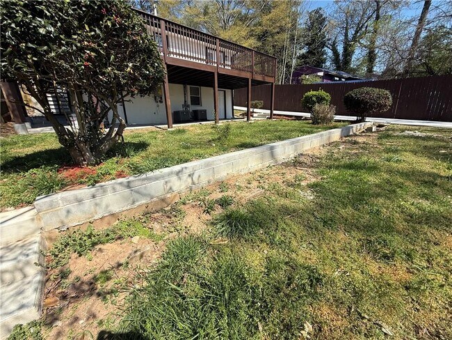 Building Photo - 1288 Northwest Dr NW