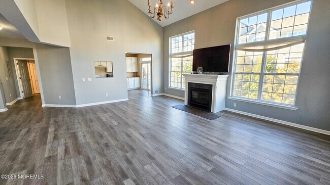 Building Photo - 51 Farrah Dr