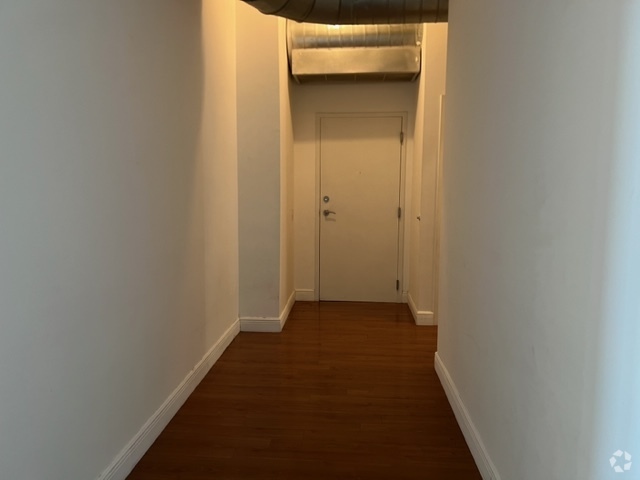 Building Photo - 3029 NE 188th St