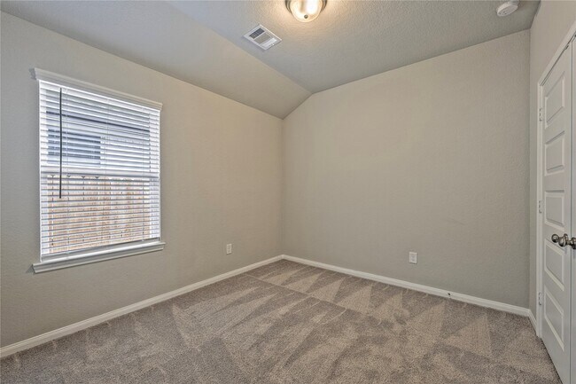 Building Photo - 17502 Rosette Grass Dr