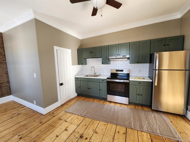 Building Photo - 1 Shatzell Ave