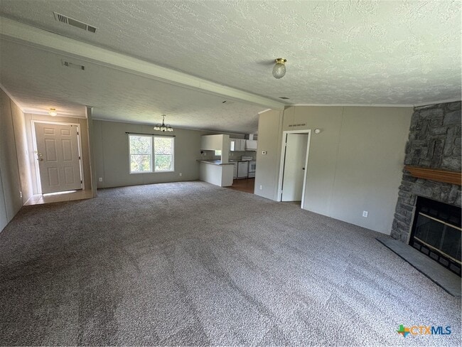 Building Photo - 140 Oak Mesa