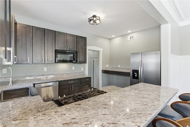 Building Photo - 2728 Euclid Heights Blvd