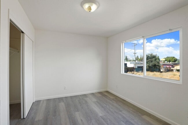 Building Photo - 3557 Merced Ave