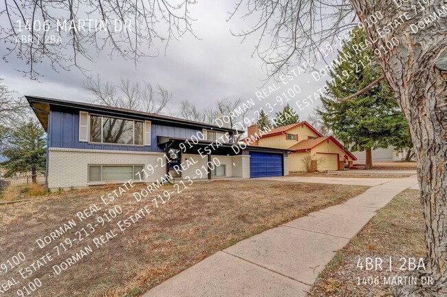 Building Photo - 1406 Martin Dr