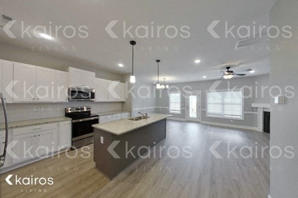 Building Photo - 3717 Oak Leaf Wy