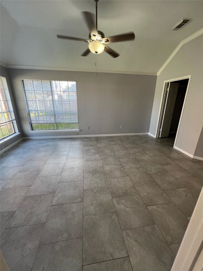 Building Photo - 3311 Ashlock Dr