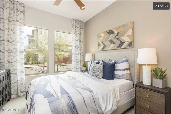 Building Photo - 1154 S Tumbleweed Ln