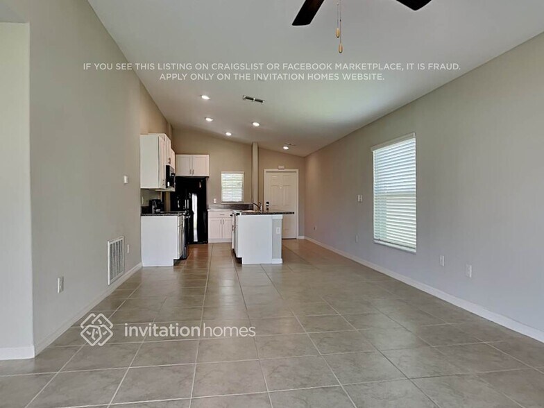 Building Photo - 7114 Paradise Island Ct