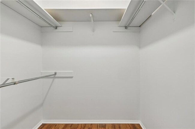 Building Photo - 1602 Cumberland Ct SE