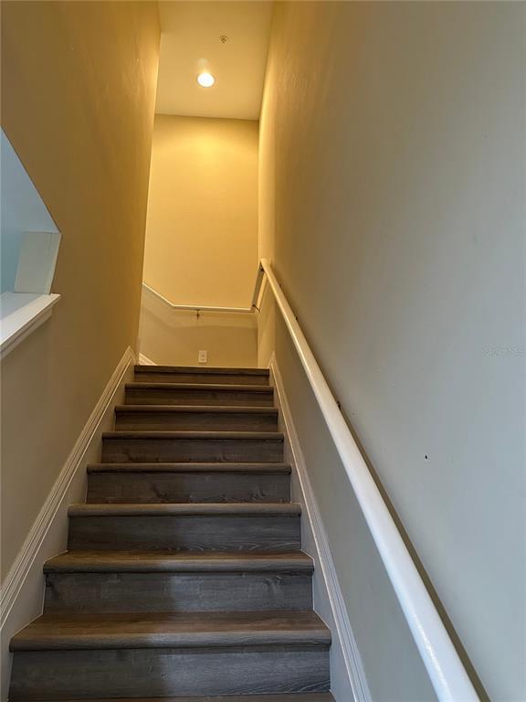 Building Photo - 205 Navigation Cir